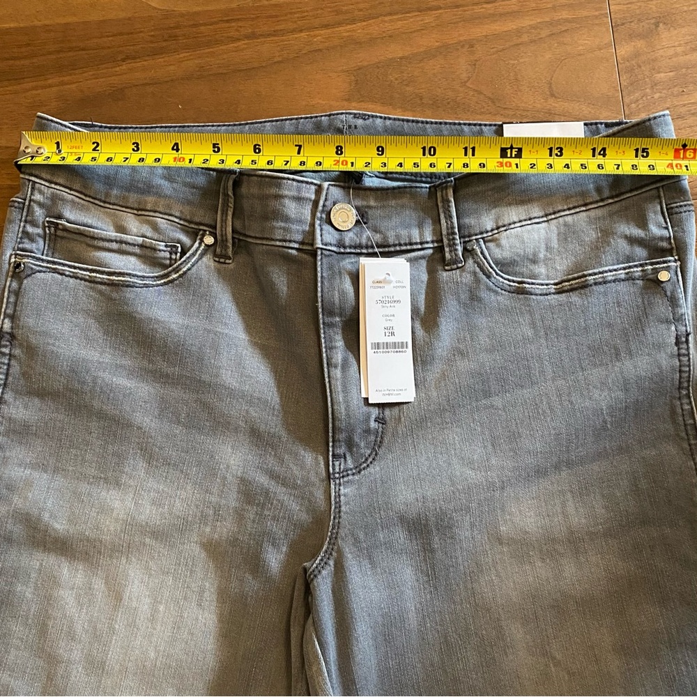 WHBM Gray Skinny Ankle Jeans Size 12 NWT - Picture 3 of 8